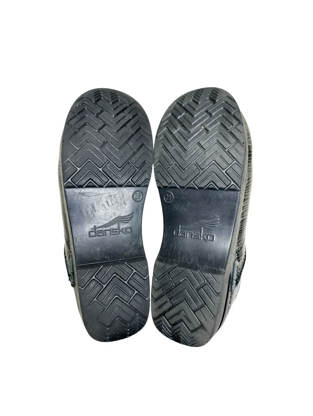 DANSKO Professional Clogs Crisscross Cross Hatch Patent Leather 38/ US 7.5-8